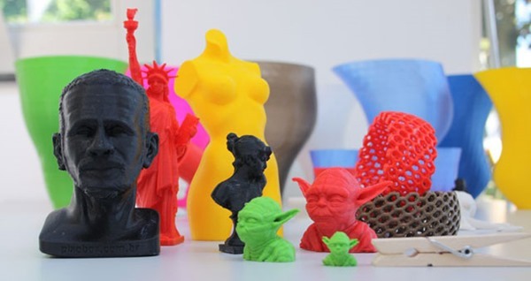 3D Printed stuff and a yoda head 3D Printed stuff and a yoda head