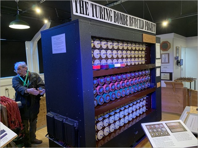 A working Bombe machine